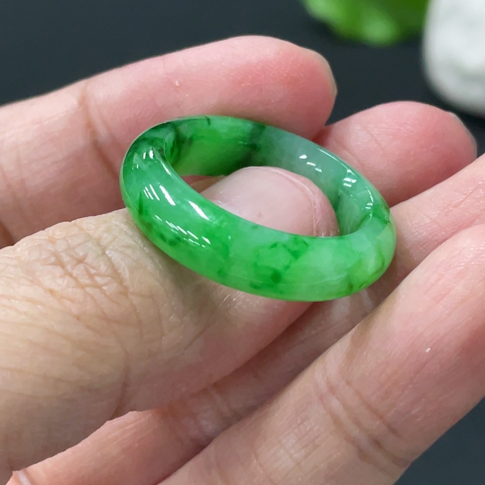 F29432132 Jadeite Ring Size 18 Total Weight Approx. 4.8g with Other Mineral Components