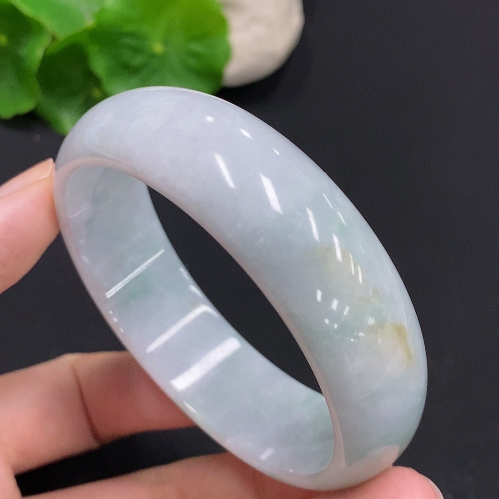 F30513919 Jadeite Round Bangle Total Weight Approx. 56.5g Size 56
