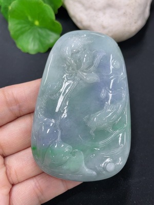 F44284514 翡翠挂件年年有余 货品总约重77.3g