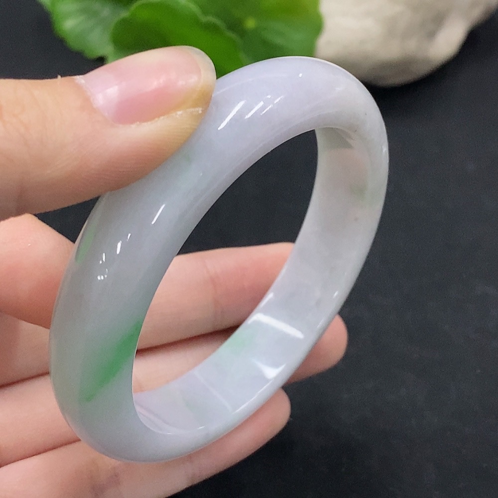 F34028969 Jadeite Round Bangle Size 53.6 Total Weight Approx. 54.59g