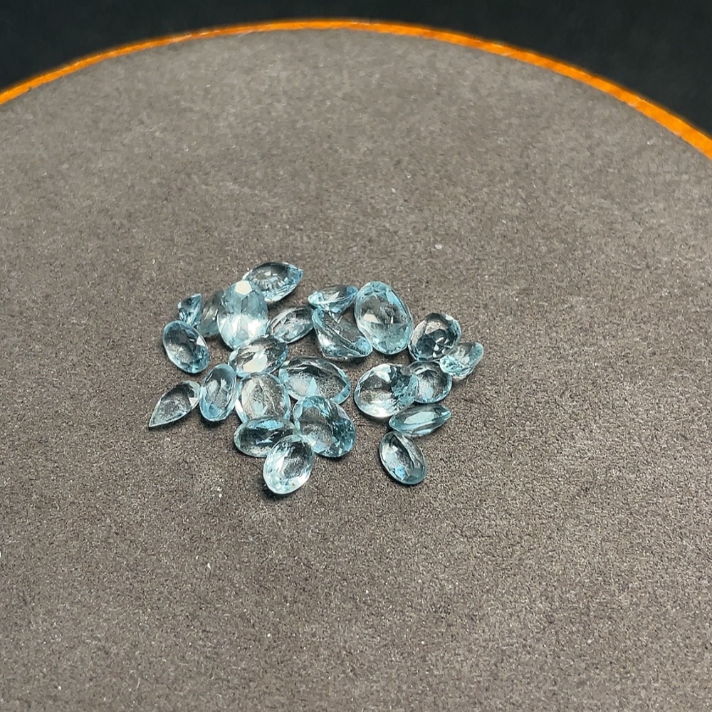 C32782915 Aquamarine Rough Stone Total Weight Approx.11.975ct Sell as a Lot