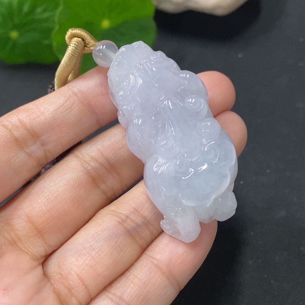 F31661129 JadeitePendant Pixiu