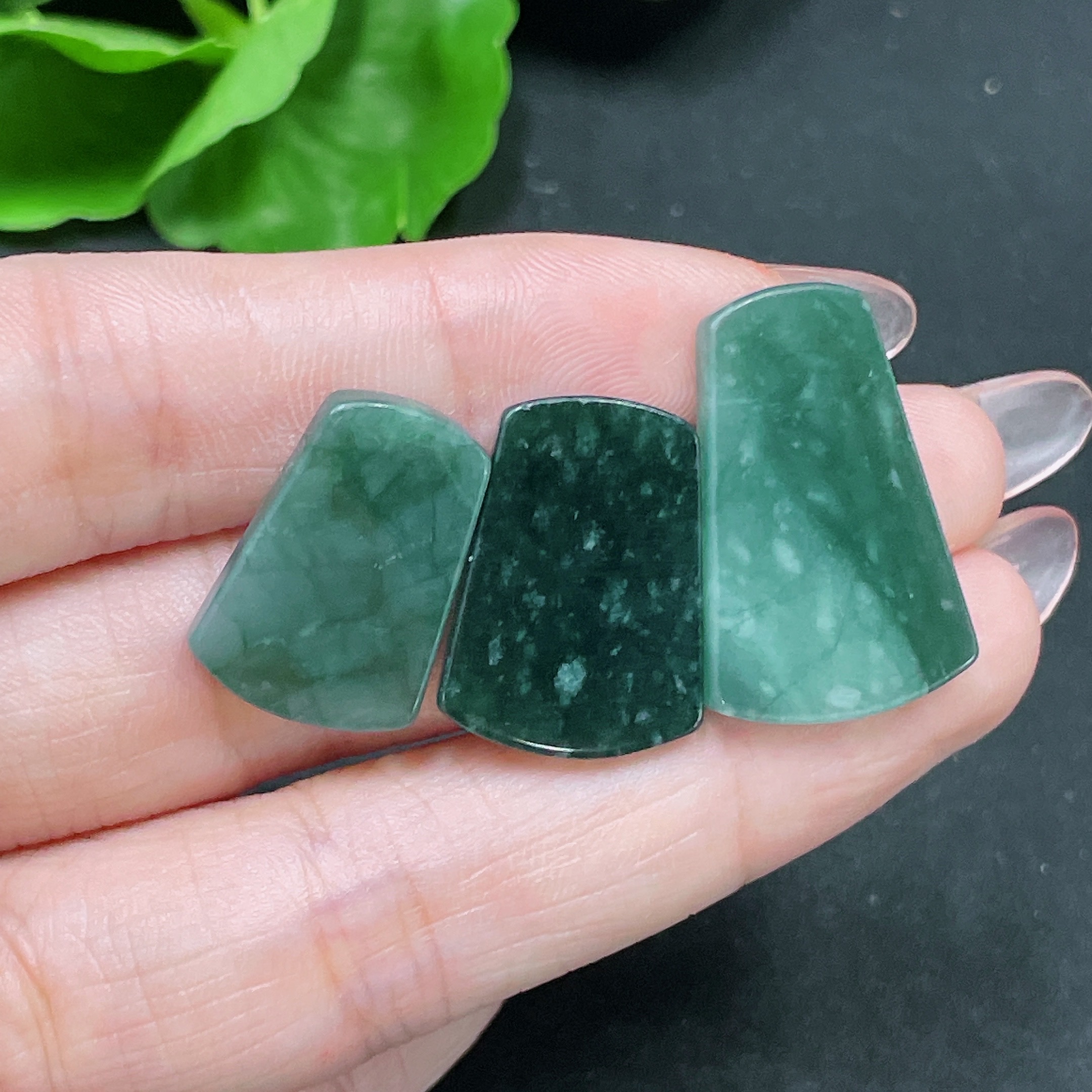F34020870 Jadeite Inlaid Pieces Sell as a Lot