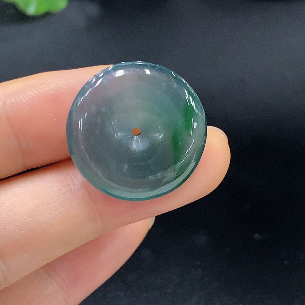 F23562259 Jadeite Safety Button Pendant Total Weight 4.244g