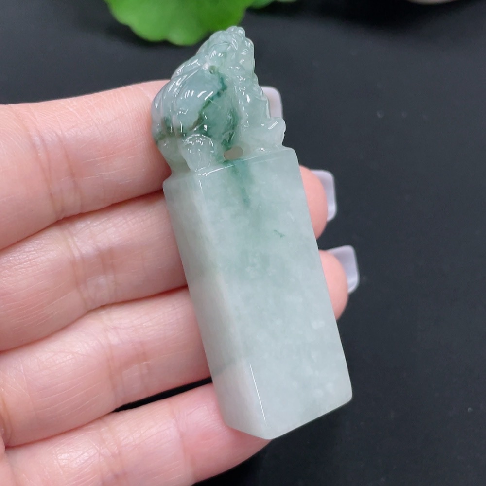 F27102756 Jadeite Pixiu Seal, Total Weight Approx. 33.5g