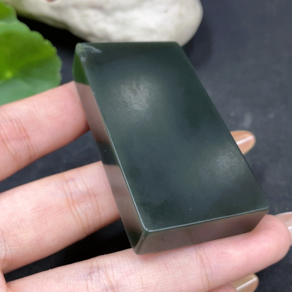 H32706043 Hetian Jade Pendant, Plain Pendant, Total Weight Approx. 64.8g