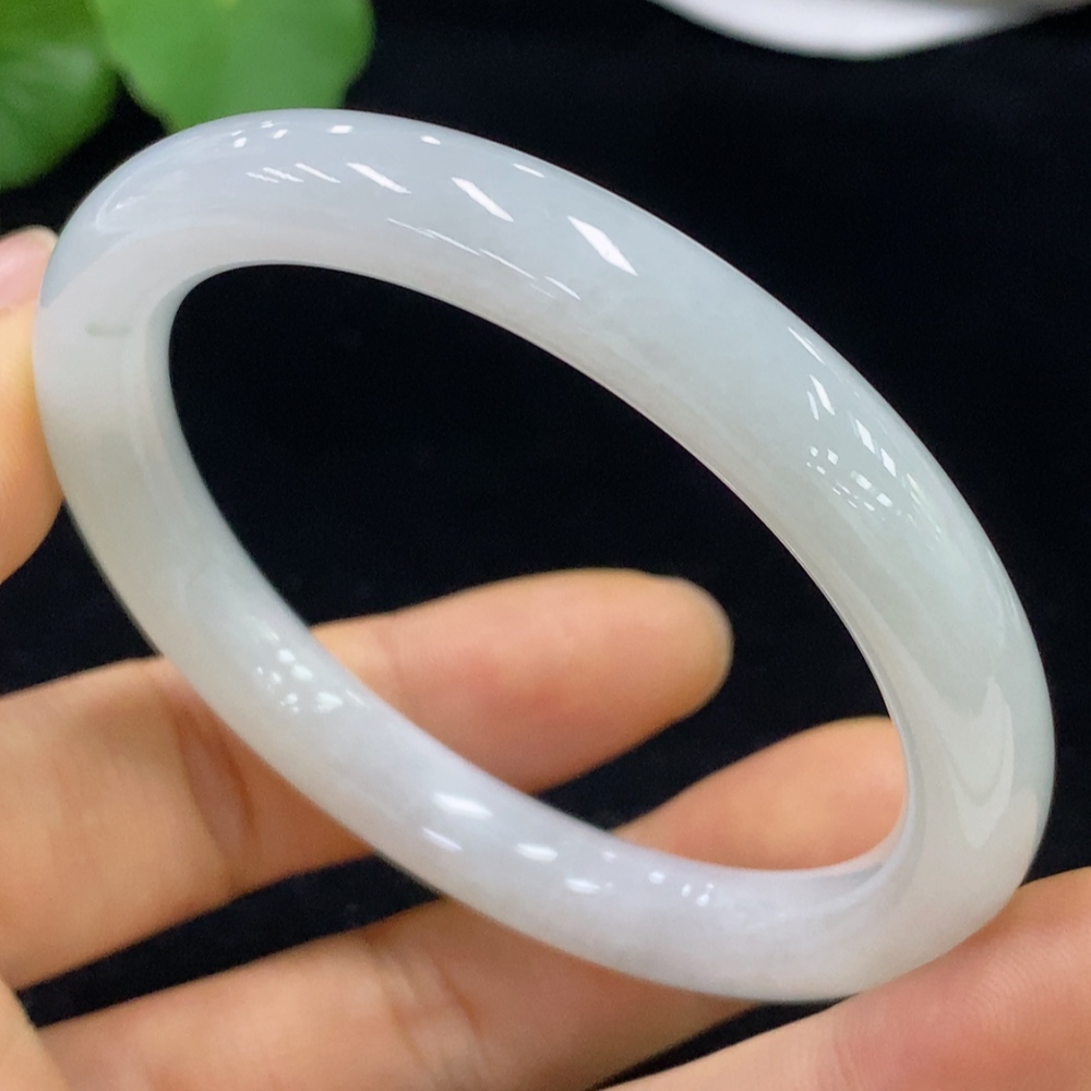 F35137280 Jadeite Round Bangle Total Weight Approx. 36.64g Size 53.6