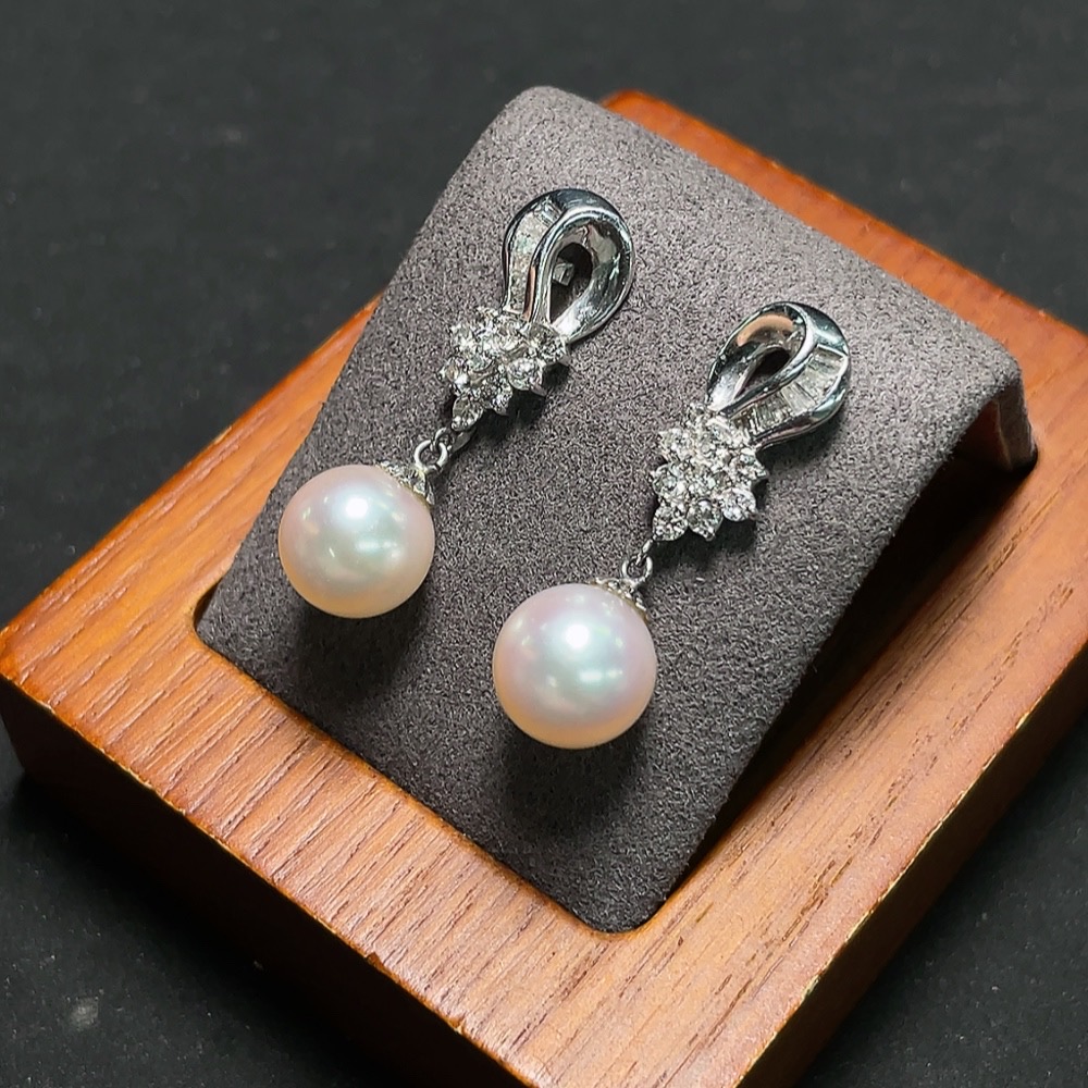 C28217481 Seawater Pearl Earrings PT900 Total Weight Approx.7.2g Size Approx.9.1mm