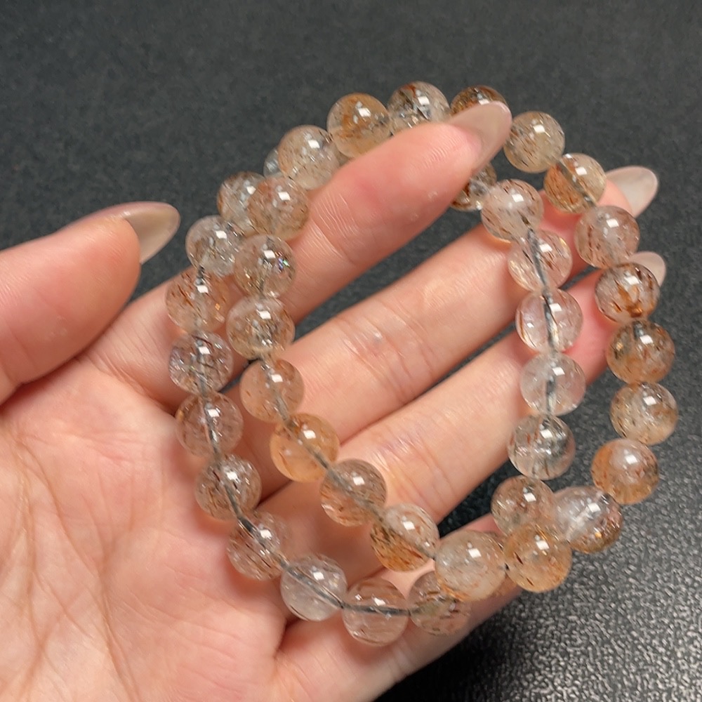 C34066600 Crystal Bracelet with Visible Organic Inclusions, Total Weight Approx. 44.3g, Sell as a Lot