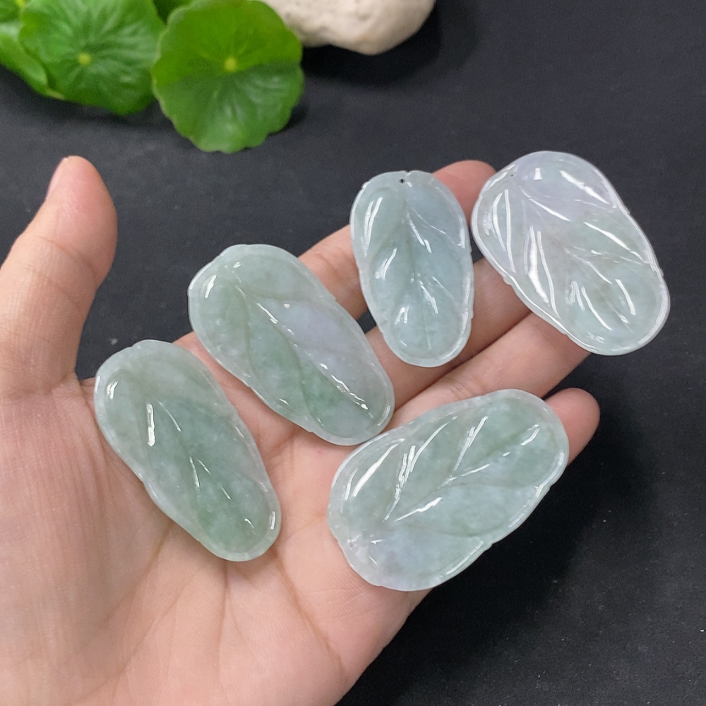 F32734276 Jadeite Pendant One Lot Sale