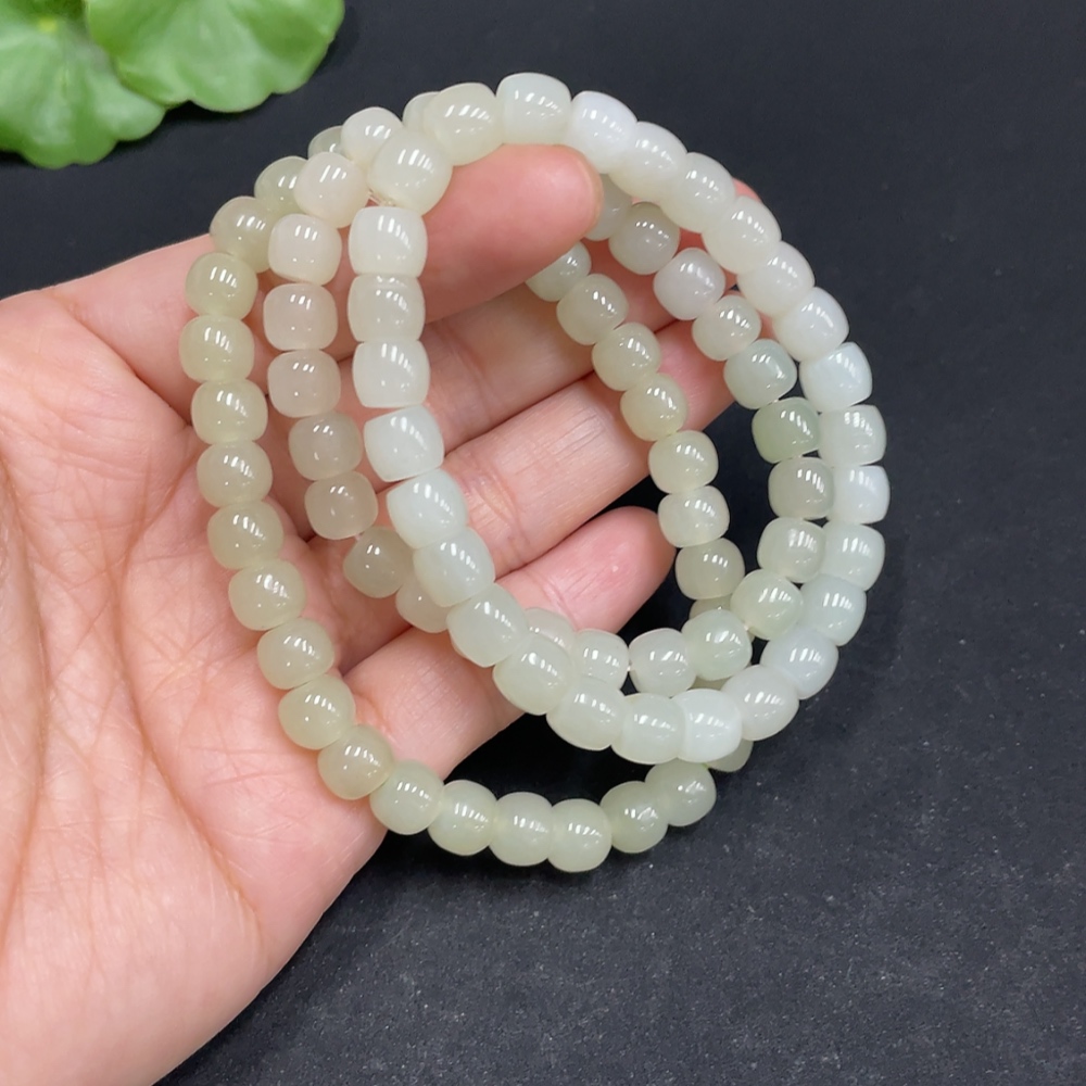 H34072105 Hetian Jade Bracelet Approx. 6.5/6.8/6.7mm Total Weight Approx. 45.5g