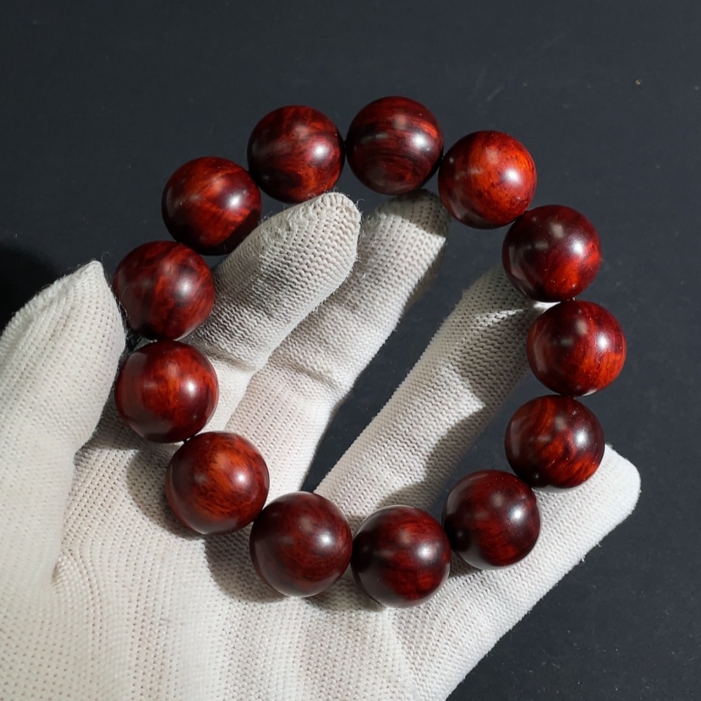 W26982535 Small-Leaf Sandalwood Sandalwood Bracelet Total Weight Approx. 48.60g Size About 18.0mm