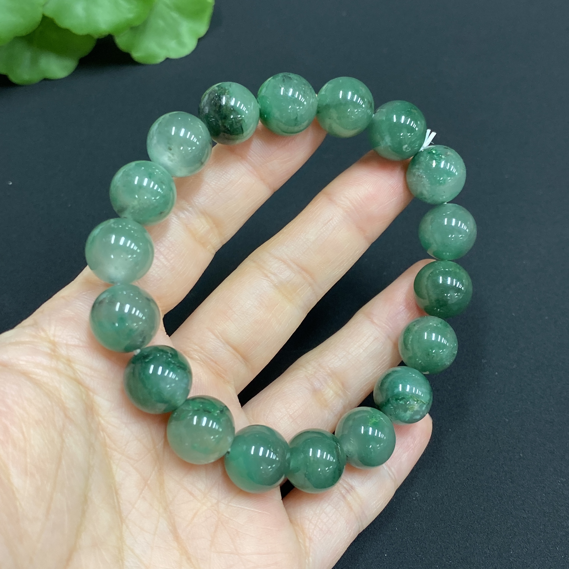 H34970747 African Emerald (Dulong Jade)