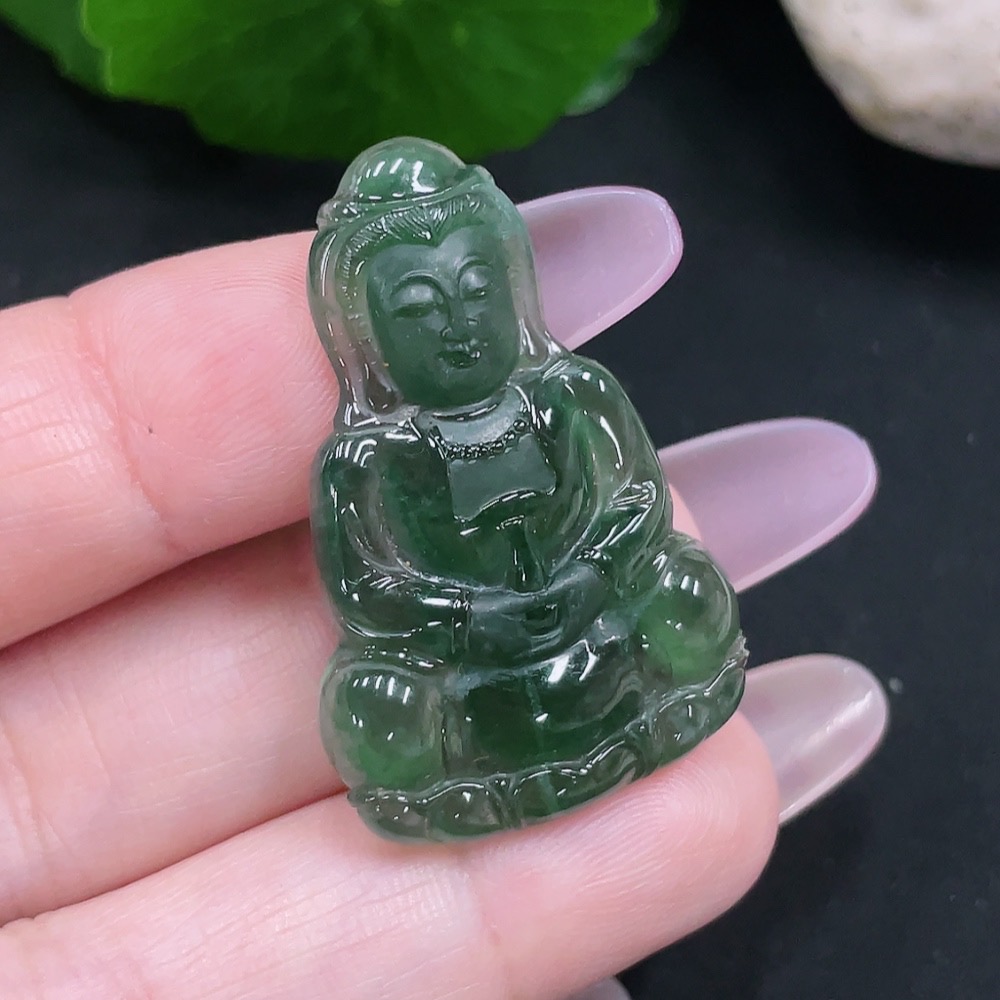 F35127839 Jadeite Guanyin Pendant Total Weight Approximately 5.3g
