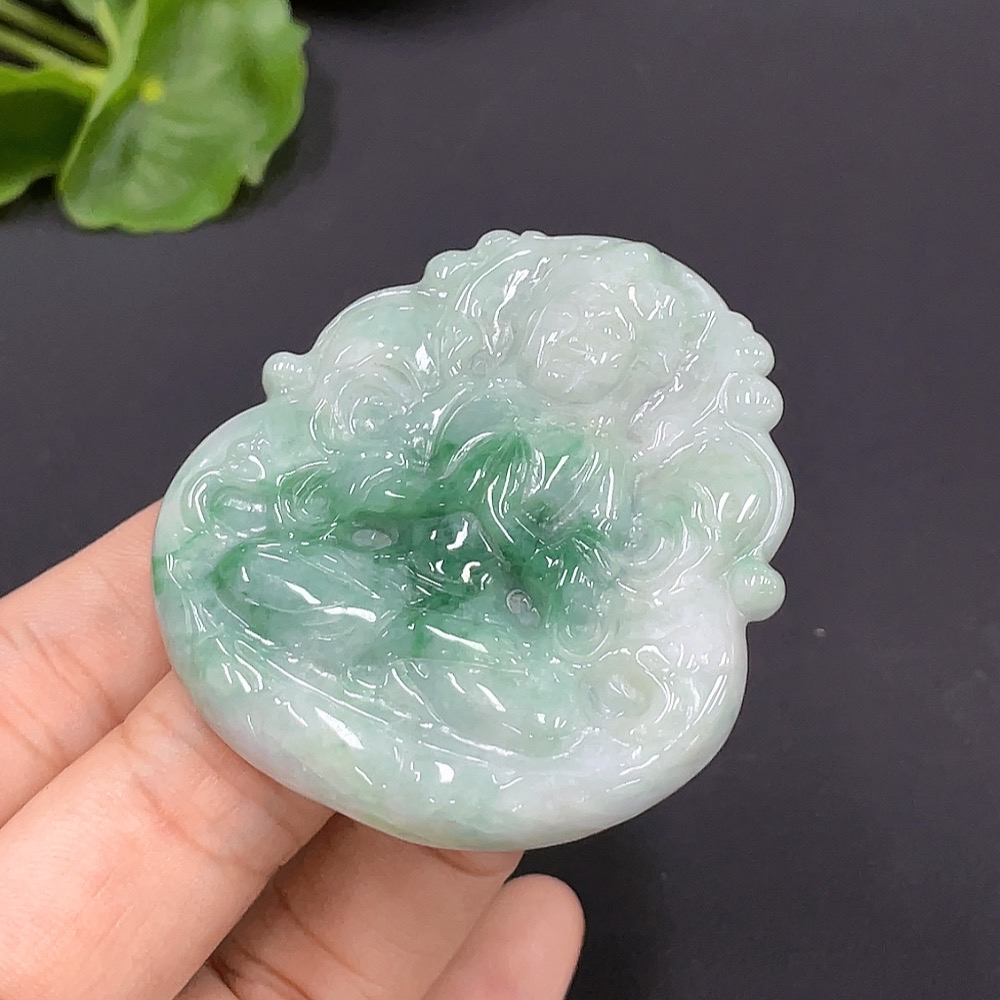 F24754151 Jadeite Guanyin Pendant, Total Weight Approx. 21.32g