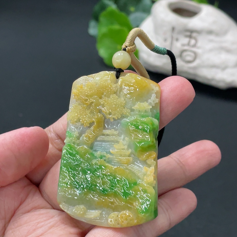 F33936206 Jadeite landscape pendant, total weight approximately 28.19g, color origin undetermined