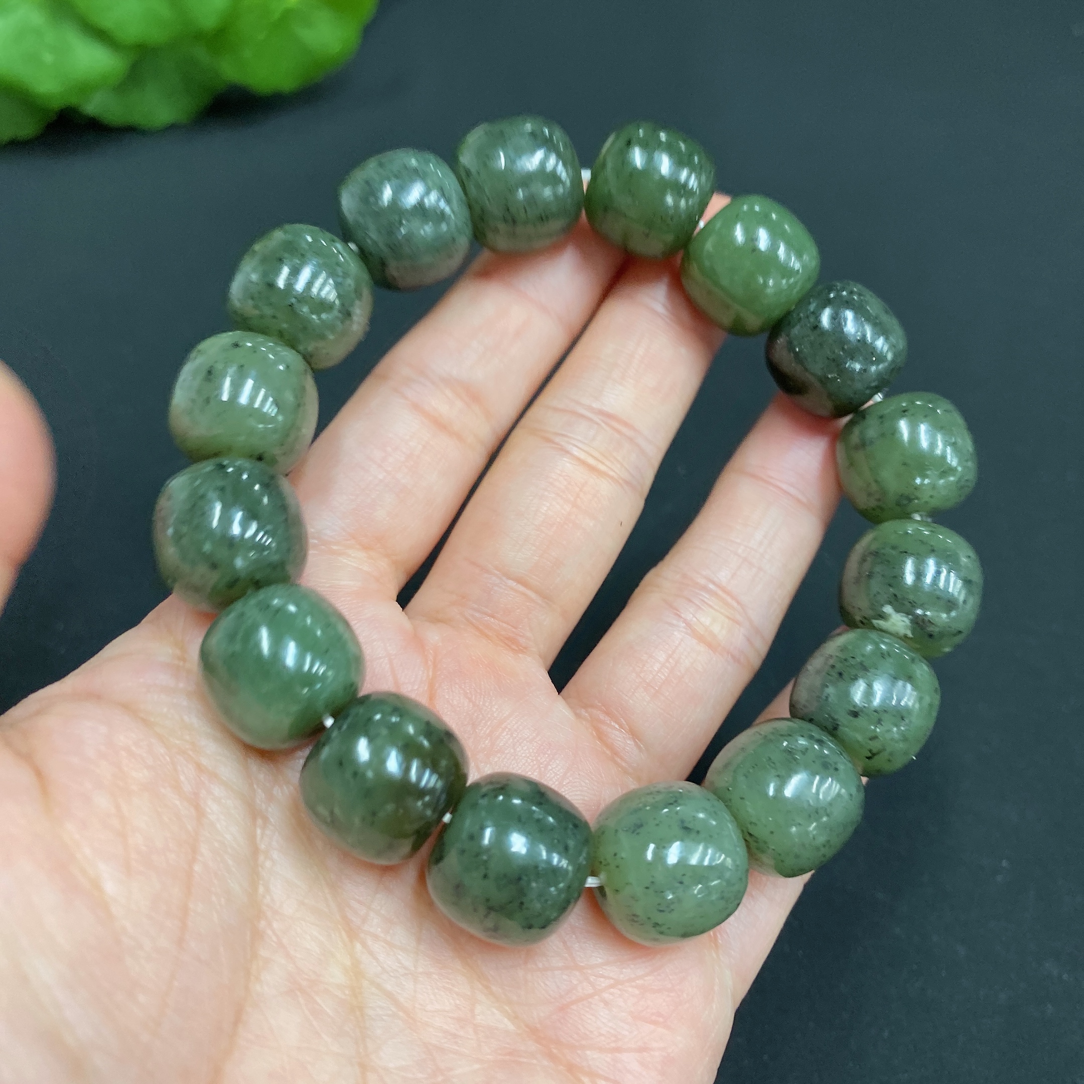 H29406436 Hetian Jade Bead Bracelet, approx. 13.8mm, total weight approx. 75.9g