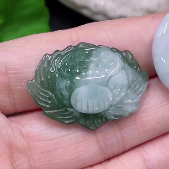 F33892346 Jadeite Pendants Sell as a Lot