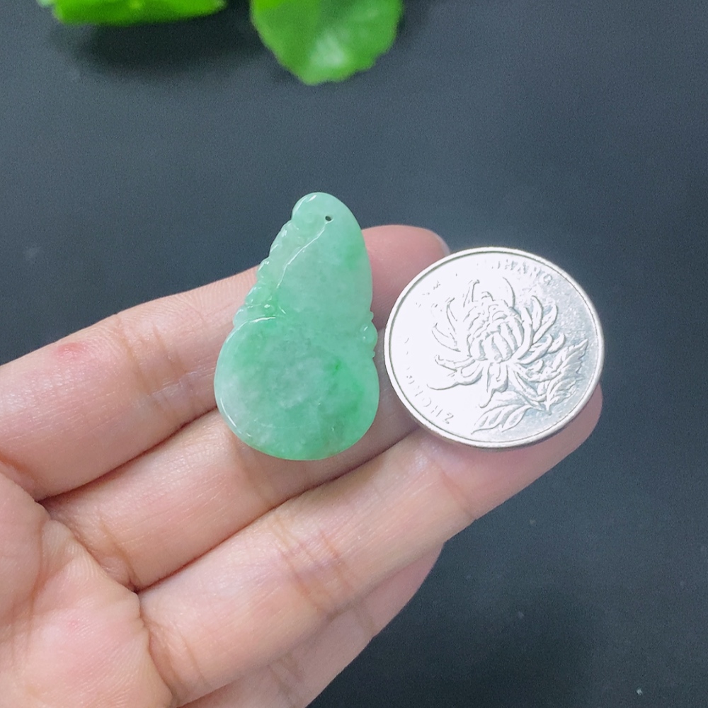 F29350443 Jadeite Pendant Gourd Total Weight Approx. 7.84g