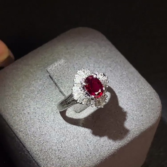 C30445359 Ruby Inlaid Ring Pt900 Size 10 Total Weight Approx. 6.81g With Diamond Accents