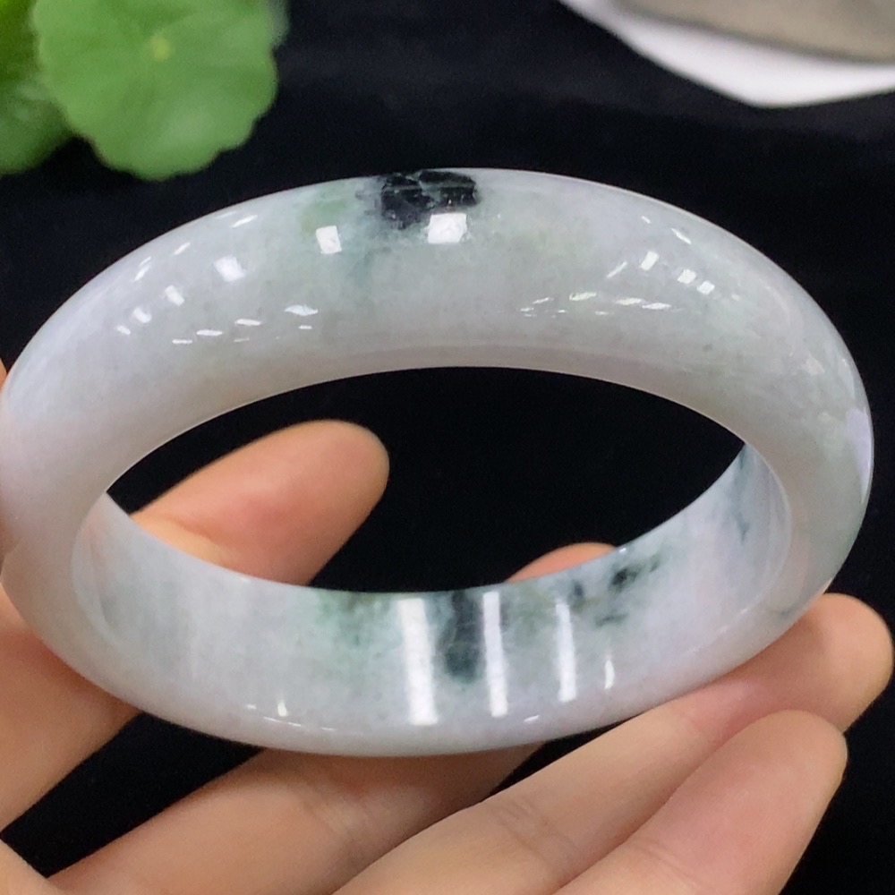 F32790377 Jadeite Round Bangle, Total Weight Approx. 84.74g, Size 59.7, Containing Other Mineral Components