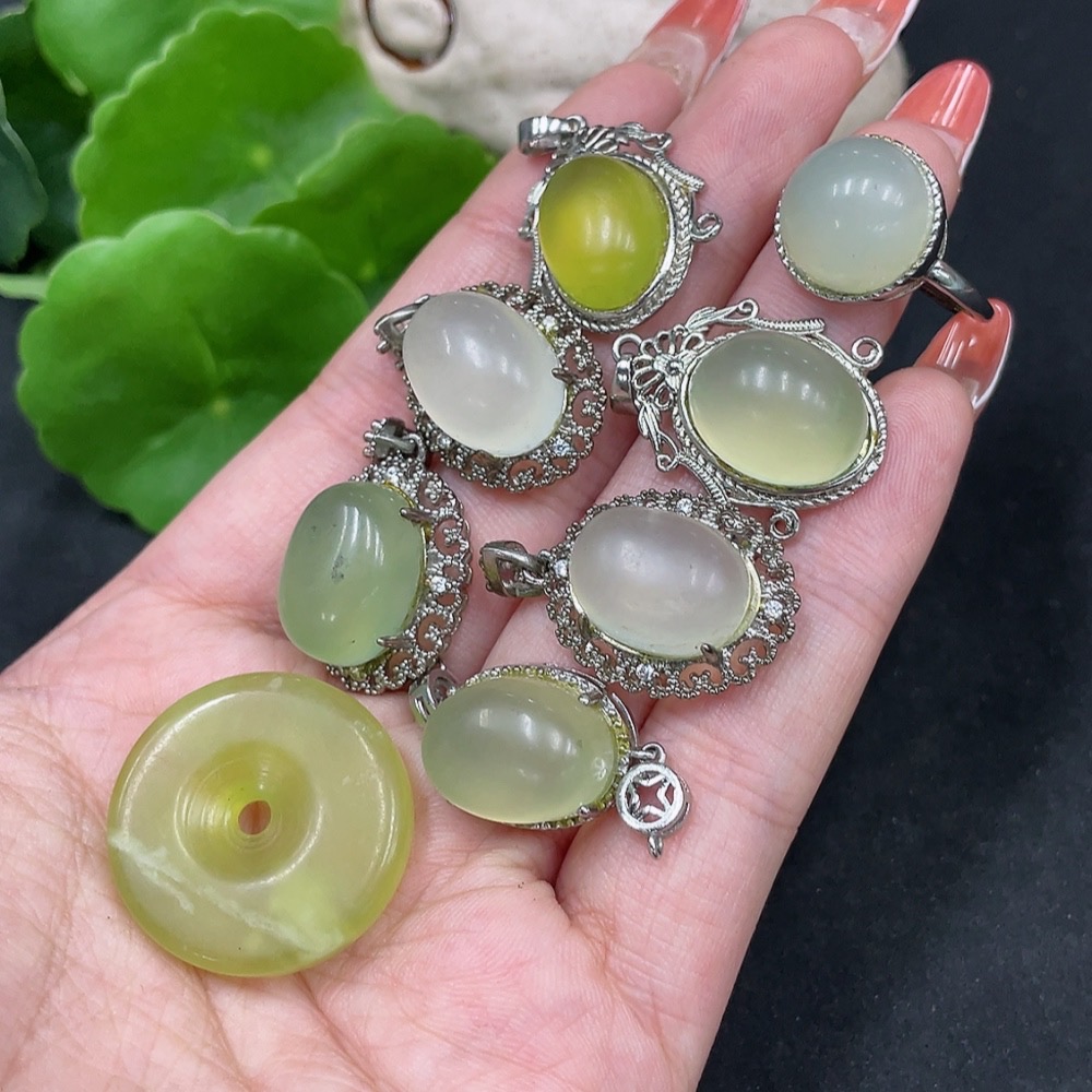 H35085024 Xiuyu (Serpentine Jade) Inset Adjustable Ring + Bracelet + Pendant Non-Gold Total Weight Approx. (Incl. Chain) 37.2g