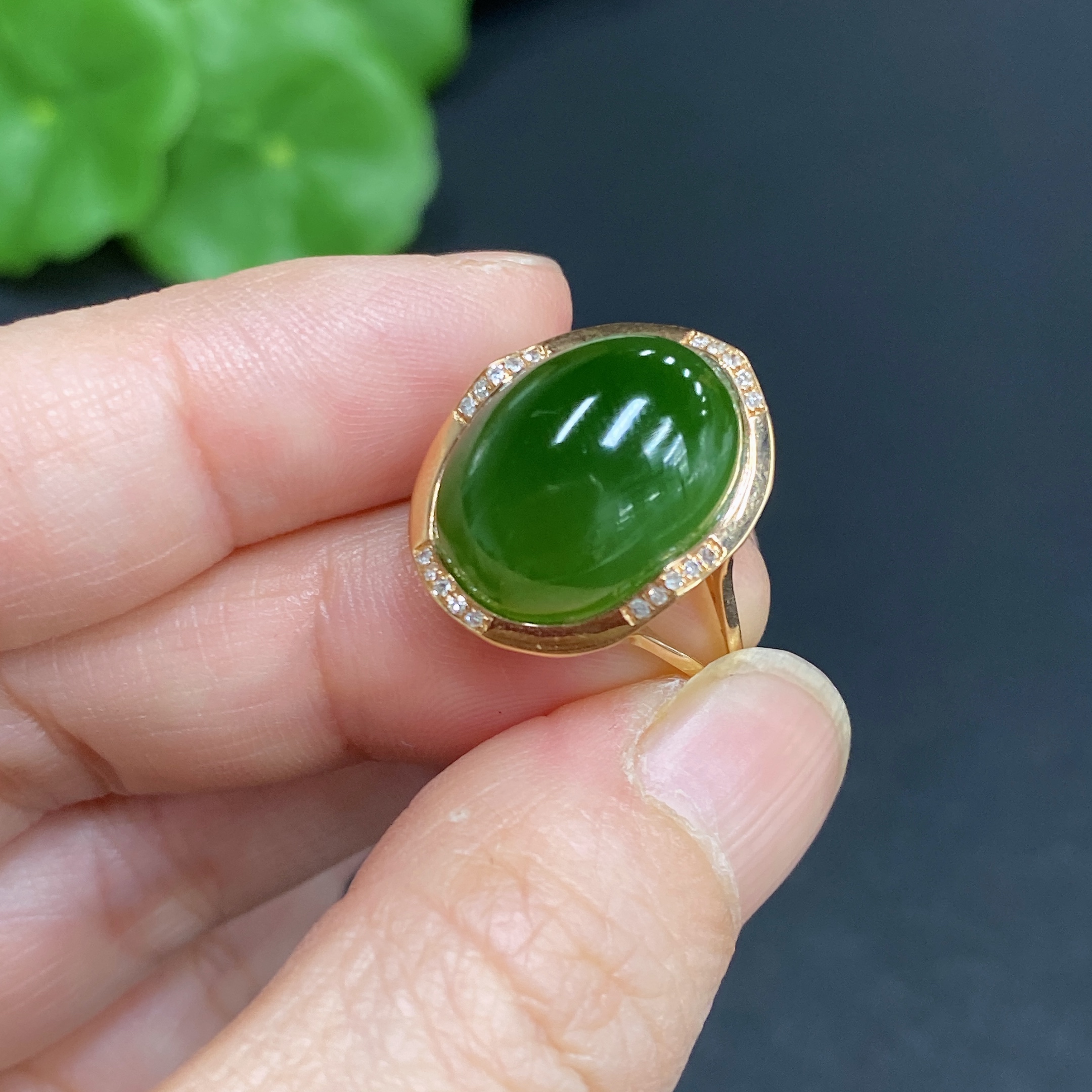 H33859040 Hetian Jade Inlay Ring 18k Gold Size 14 with Diamond Inlay Total Weight Approx. 4.1g