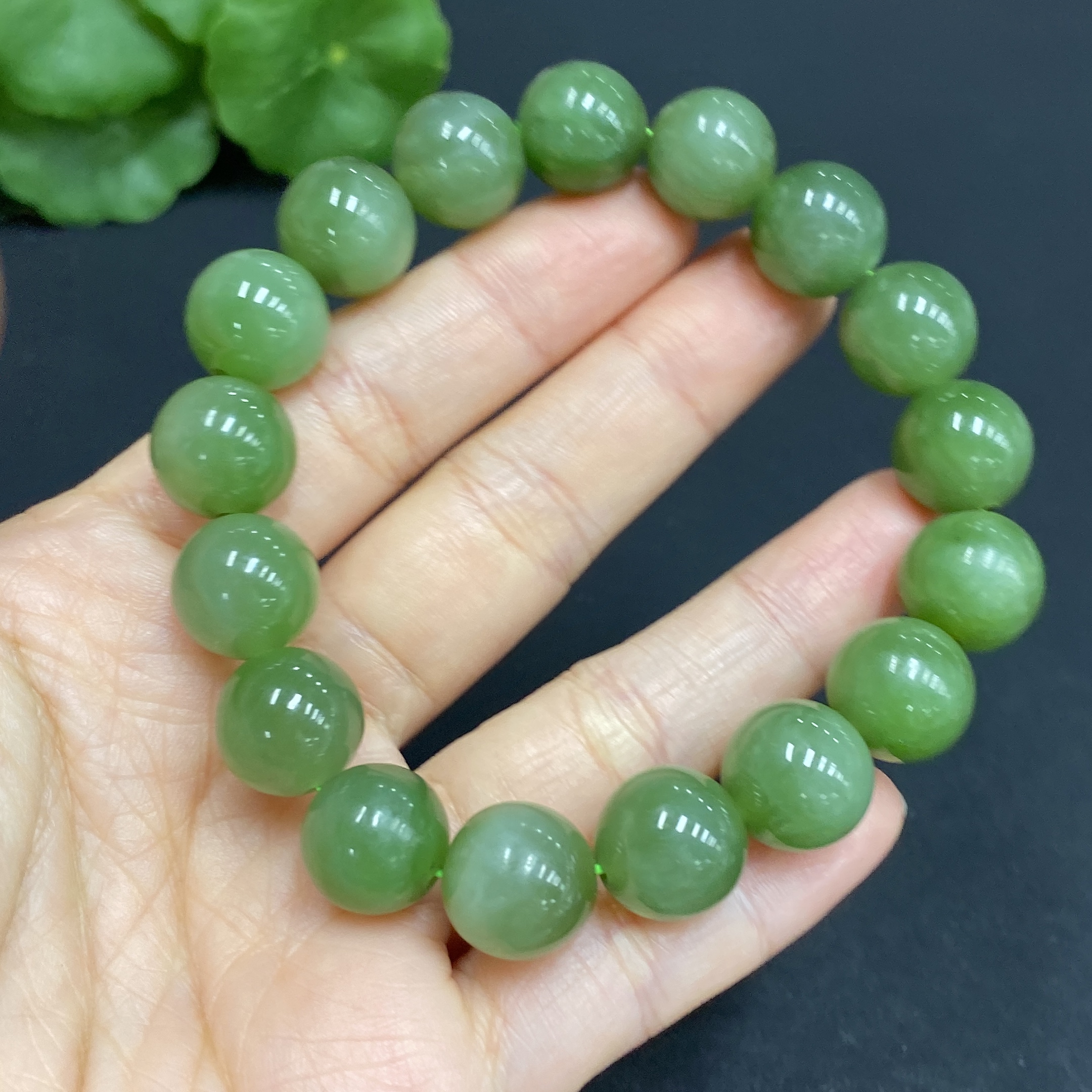 H29329319 Hetian Jade Bracelet, Approx. 11.8mm Beads, Total Weight Approx. 45.3g