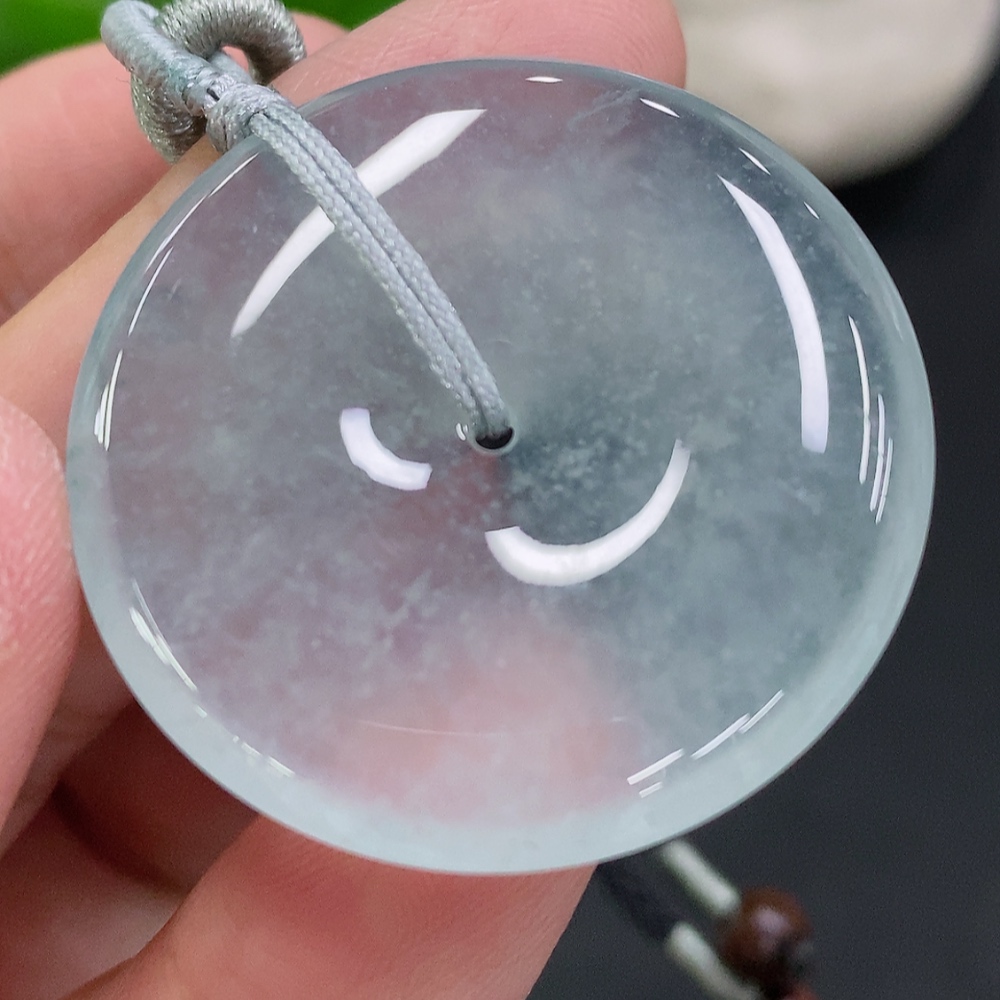 F33882433 Jadeite Safety Buckle, total weight including rope approx. 14.5g