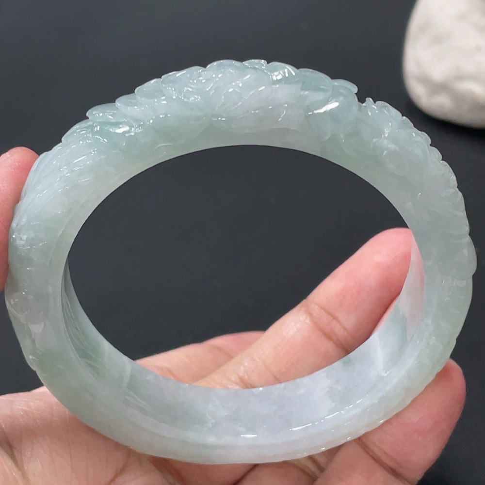 F27110381 Jadeite Bangle Set Size 55.8 Total Weight Approx. 131.26g