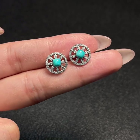 C34066593 Turquoise Earrings (Color Origin Undetermined) Non-Gold Total Weight Approx. 1.6g Size Around 3.5mm