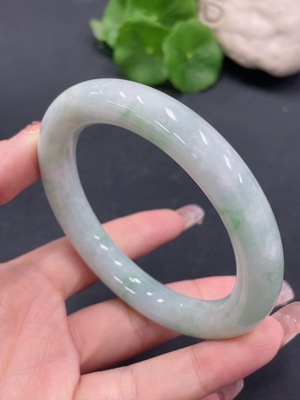 F21345751 Jadeite Round Bangle Size 57.3 Total Weight 65.492g
