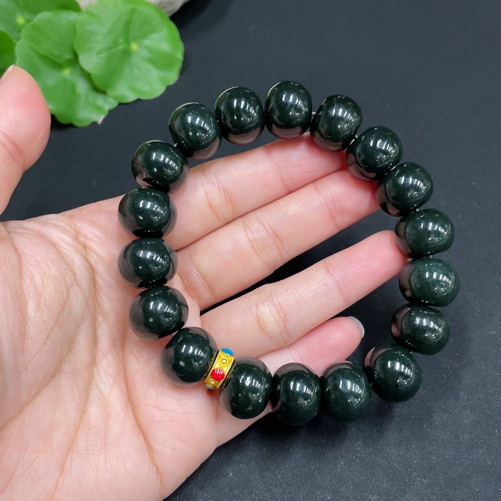 H35102388 Hetian Jade Bracelet, approx. 13.8 mm, total weight approx. 69.6g, non-gold