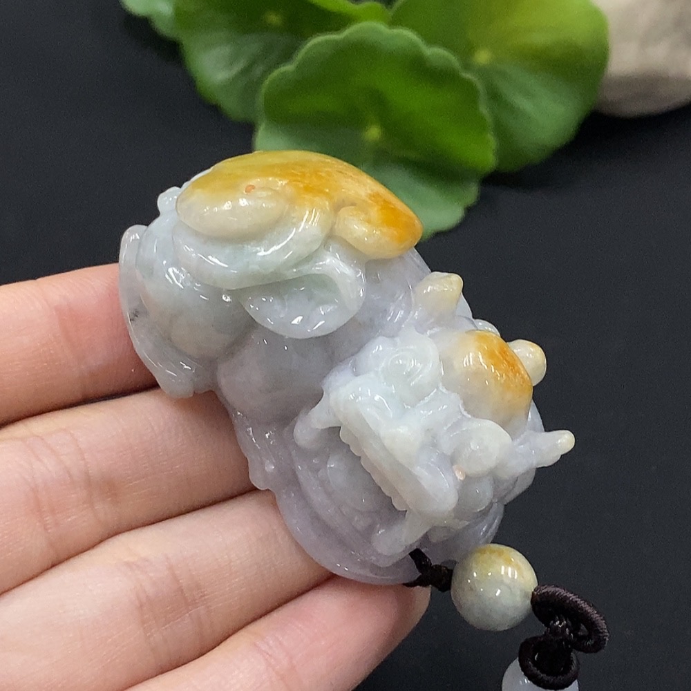 F35114869 Jadeite Pi Xiu Pendant, Total Weight Approx. 76.77g