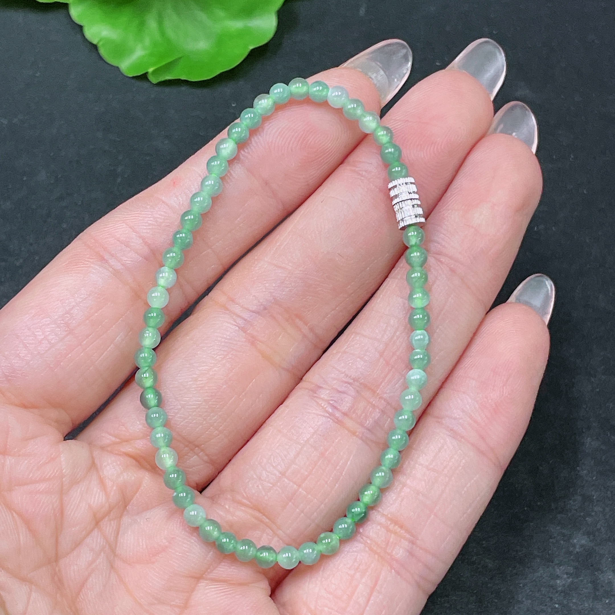 F34064045 Jadeite Bracelet Approx. 2.8mm Beads Total Weight Approx. 2.66g Non-Gold