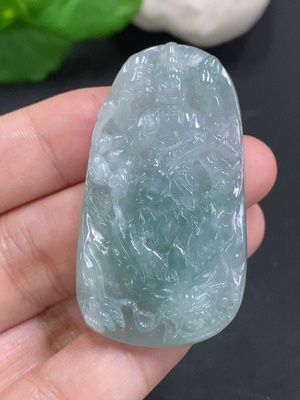 F32801533 Jadeite Thousand-Hand Guanyin Pendant, Total Weight Approx. 19.3g