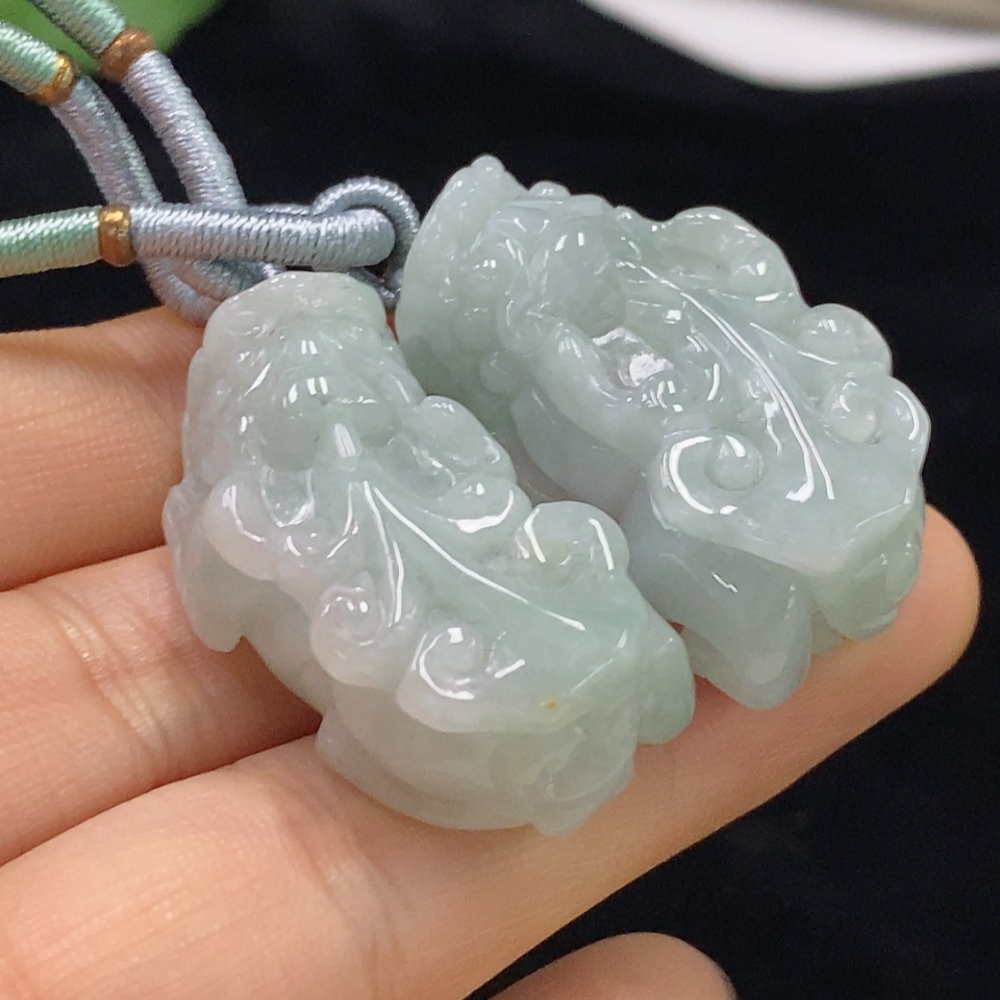 F33834593 Jadeite Pendants Sell as a Lot