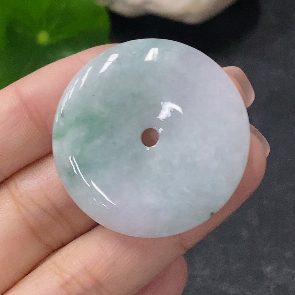 F34041938 Jadeite Pendant Peace Button Total Weight Approximately 11.8g