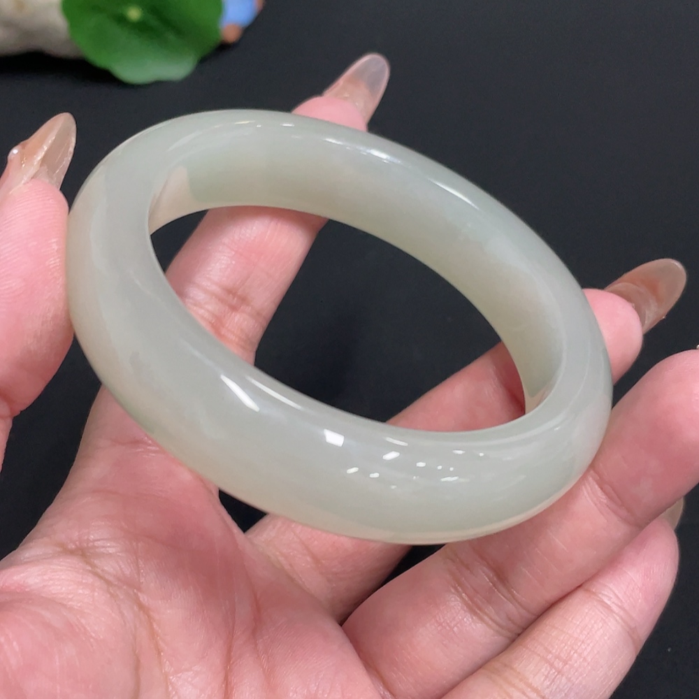 H32767191 Hetian Jade Round Bracelet Size 58.3 Total Weight Approx.74.4g