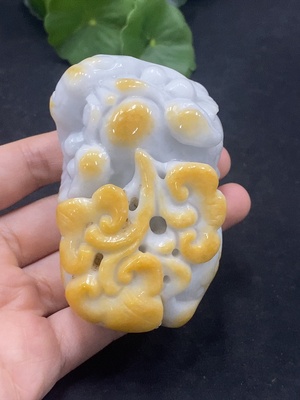 F30498564 Jadeite Pi Xiu Ornament Total Weight Approximately 279.21g Color Origin Undetermined