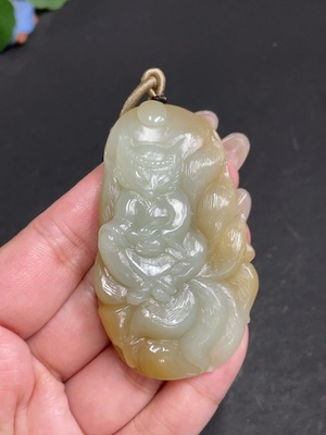 H30526403 Hetian Jade Pendant - Nine-Tailed Fox