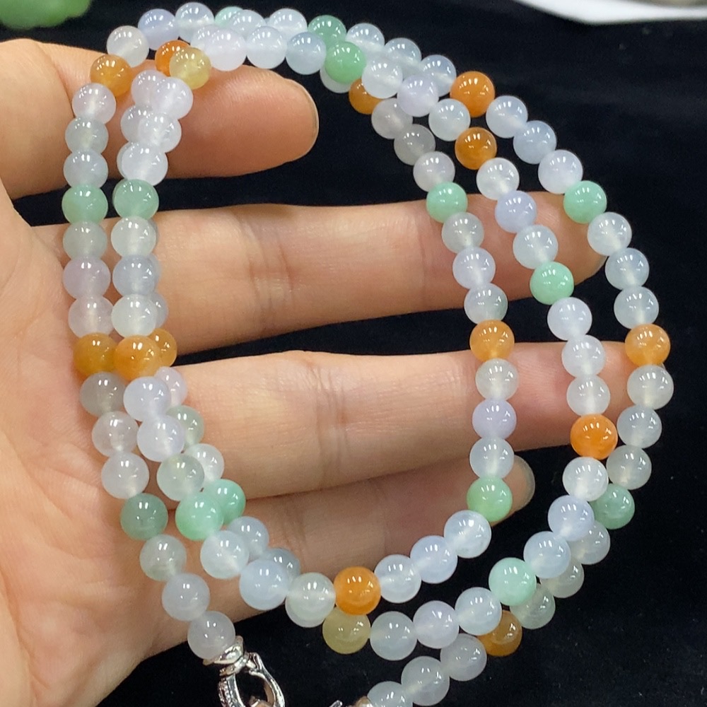 F32789451 Jadeite Bead Necklace Approx. 5.3mm Total Weight Approx. 35.74g Non-Gold Color Origin Undetermined