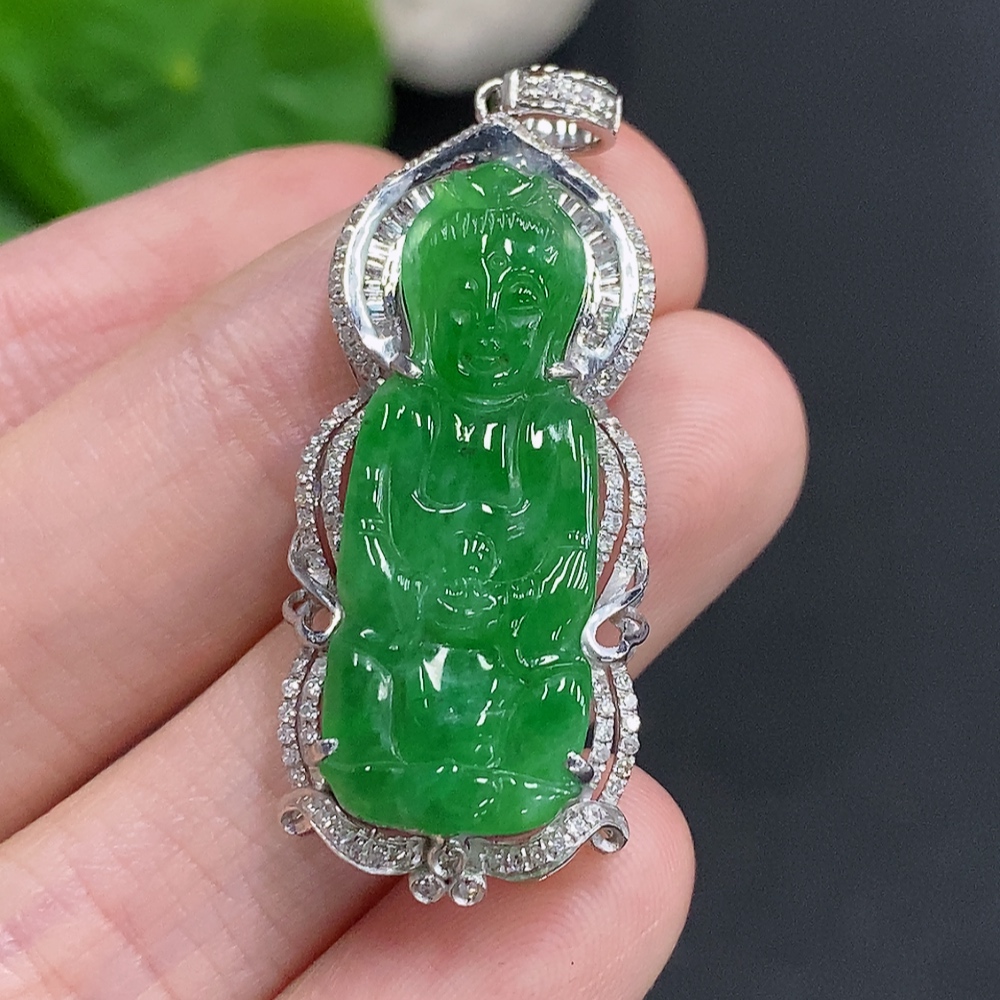 F29419232 Jadeite Guanyin Inlaid Pendant 18K Gold Total Weight Approx. 6.9g (With Diamond Accents)