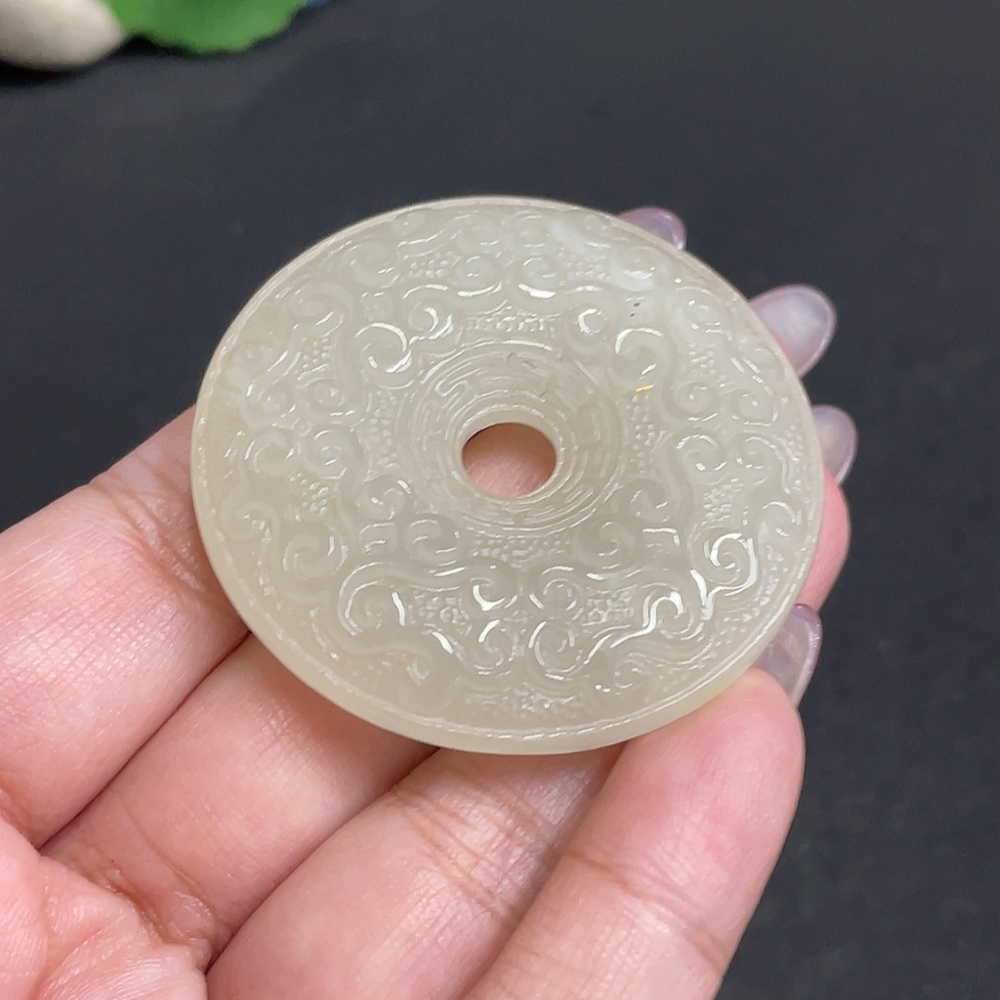 H34957152 Hetian Jade Pendant Antique Button Total Weight Approx. 37.3g