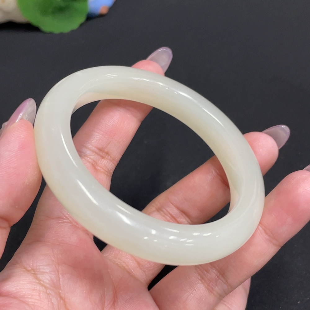 H33901110 Hetian Jade Round Bracelet Size 56.8 Total Weight Approx. 55.2g