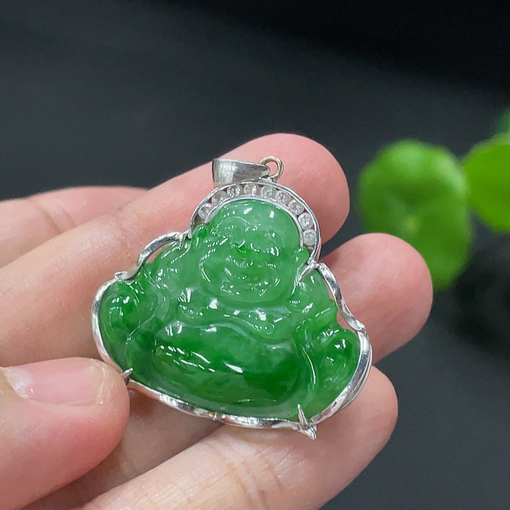F34018698 Jadeite Buddha Pendant with Non-Diamond Setting, Main Body Approximately 70% Au, Total Weight Approximately 5.43g