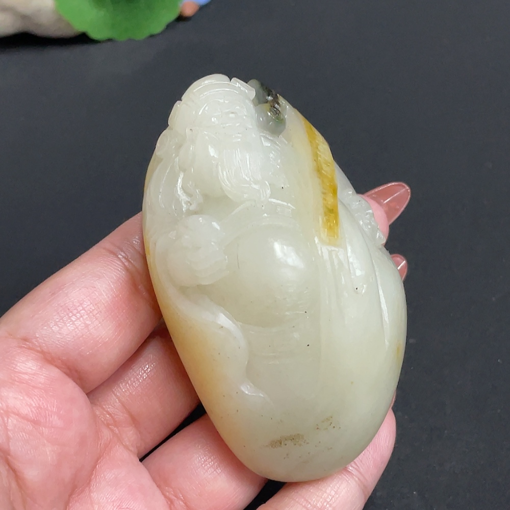 H34004018 Hetian Jade Handheld Ornament - God of Wealth (Undetermined Skin Color Origin, Contains Other Mineral Components, Total Weight Approx. 171.8g)