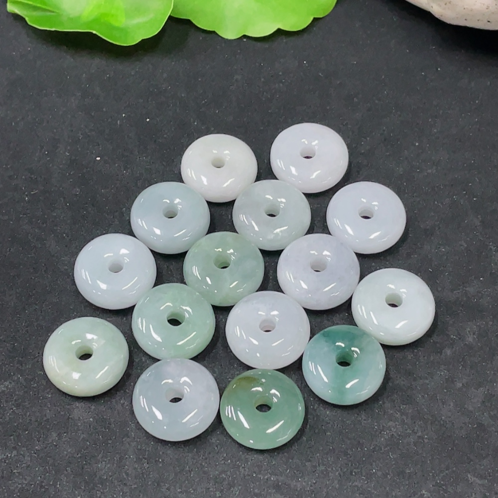 F31673351 Jadeite Pendant Peace Buckle Sell as a Lot