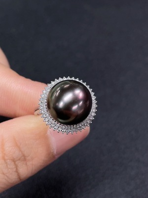 C33892171 18K Saltwater Pearl Ring with Diamond Accents, Total Weight Approx. 5.36g, Size 13, Stone Measures About 12.1mm
