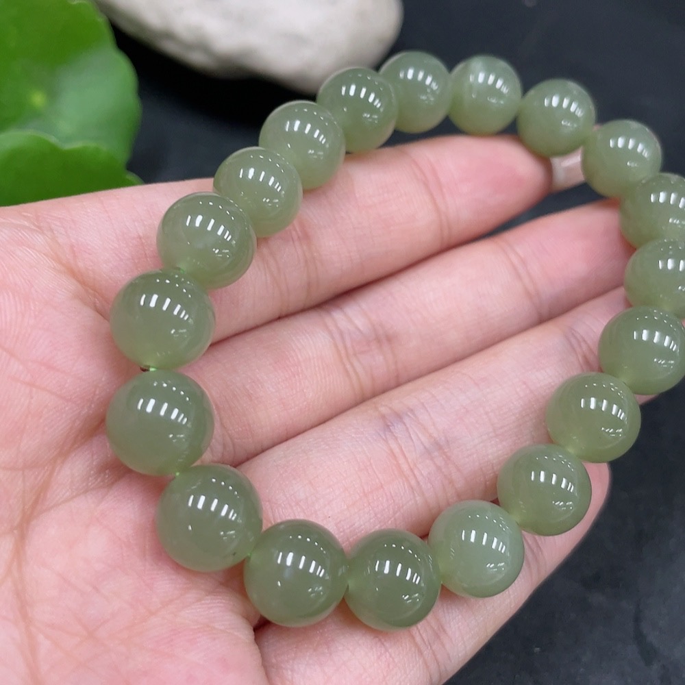 H32776930 Hetian Jade Bracelet, Approx. 9.9mm, Total Weight Approx. 29.6g